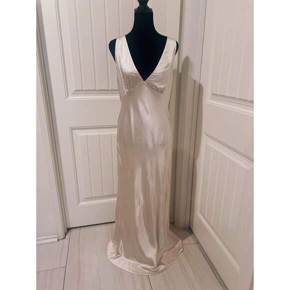 Princess Polly Allegra Maxi V Neck Dress Champagne Size 6 - Picture 11 of 12